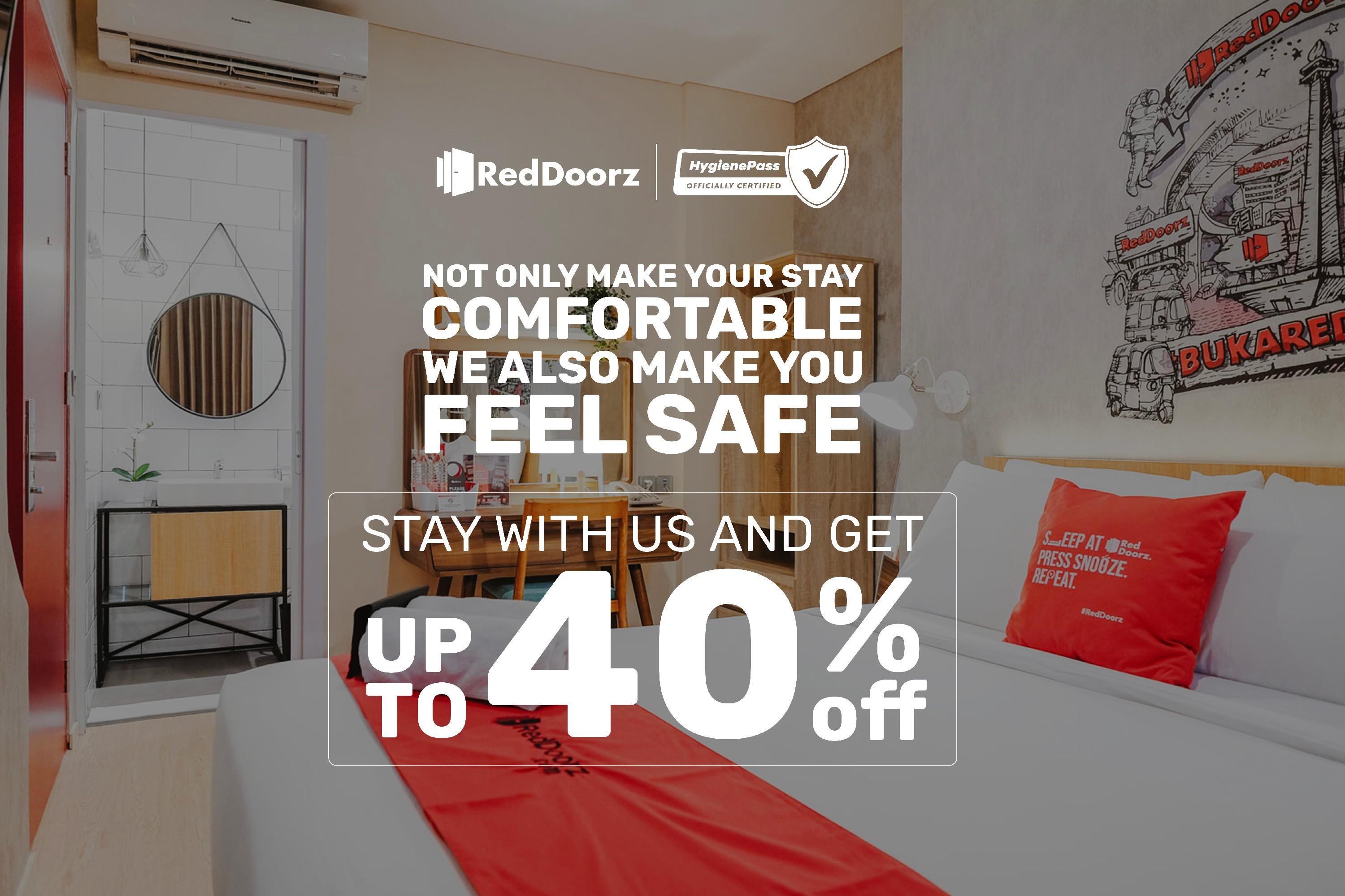 Reddoorz Plus Near Plaza Blok M Jakarta Ngoại thất bức ảnh